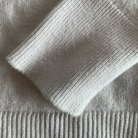 Banana Republic Cotton Cream Crew Neck Raglan Long Sleeve Sweater L Preloved - Picture 3 of 10